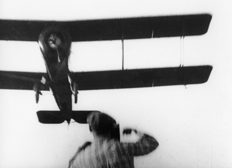 Čelovek s kinoapparatom: Čelovek s kinoapparatom